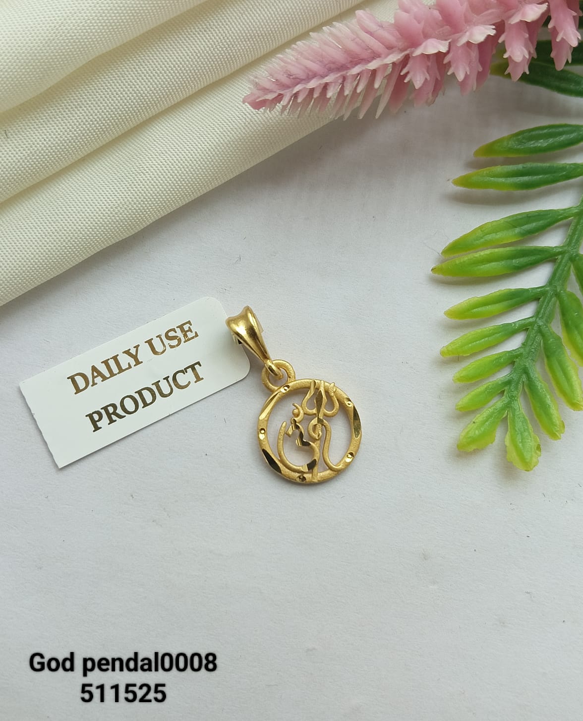 Hanuman Daily-Wear Gold Pendant